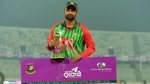 Tamim-Iqbal-poses-with-his-award.jpg