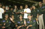 pakistan 2000 kit.jpg