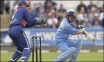 _38116369_tendulkar300allsp.jpg