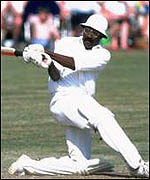 _815773_clive_lloyd150.jpg