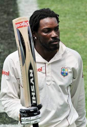 Chris-Gayle-Century-New-Zealand-Napier.jpg