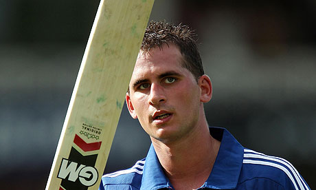 Alex-Hales-008.jpg