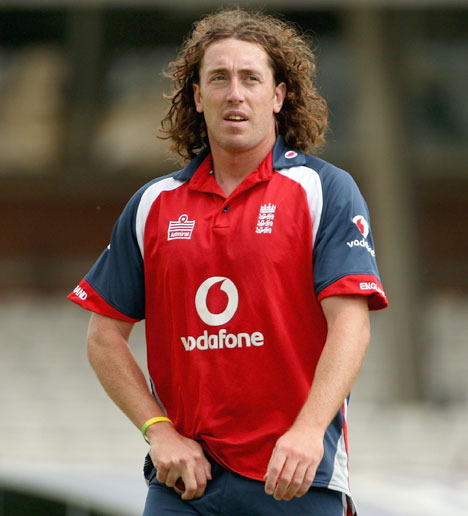 RyanSidebottom4_468x516.jpg