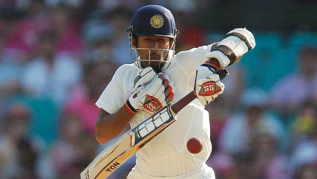 Wriddhiman-Saha-of-India-bats5.jpg