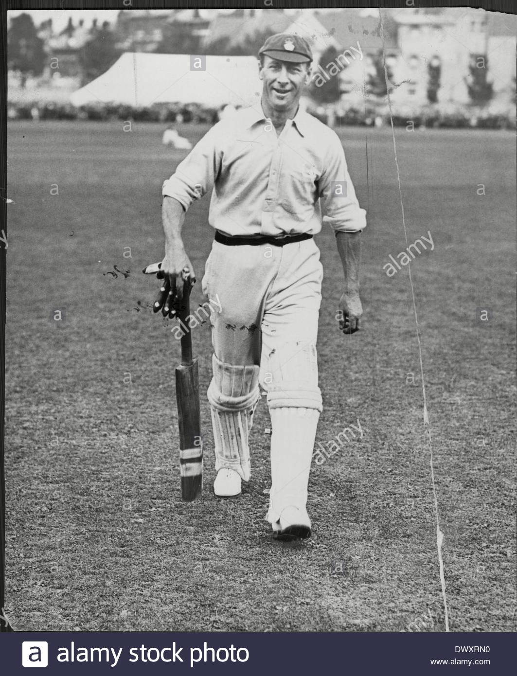 philip-mead-cricketer-charles-phillip-mead-9-DWXRN0.jpg