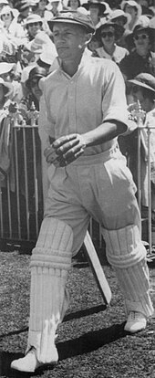 170px-Bradman_1937.JPG