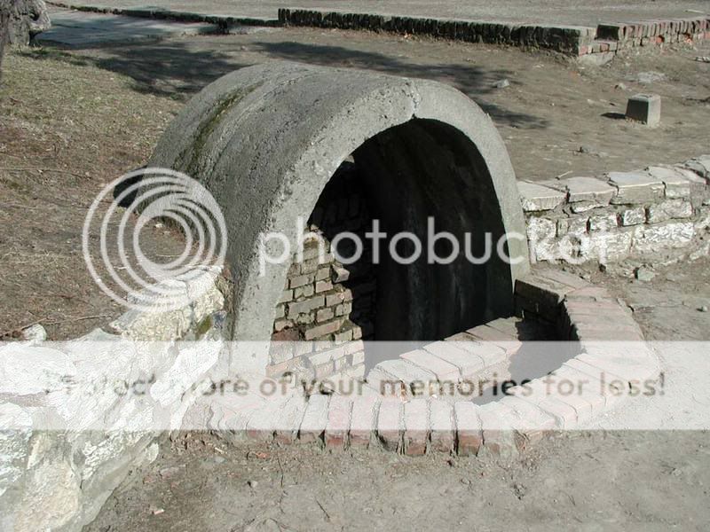 ausch-nazi-bomb-shelter.jpg