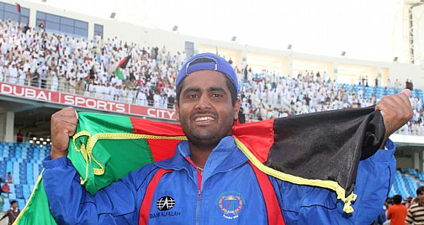 102819_Mohammed-Shahzad-celebrates.jpg