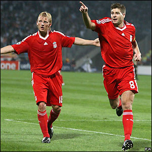 _45024348_gerrard4_pa300.jpg