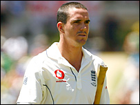 _42342003_pietersen203gi.jpg