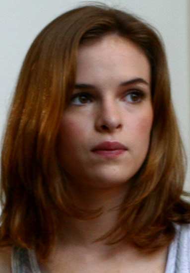 danielle_panabaker.jpg