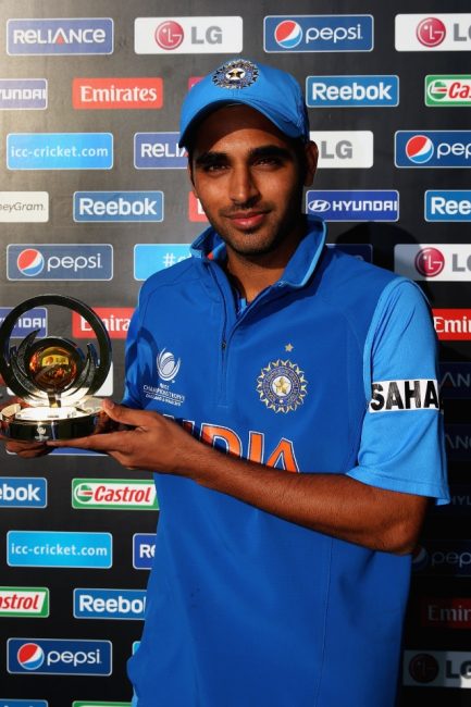 Bhuvneshwar-Kumar-Man-of-the-Match-vs-Pakistan-ICC-Champions-Trophy-2013.jpg