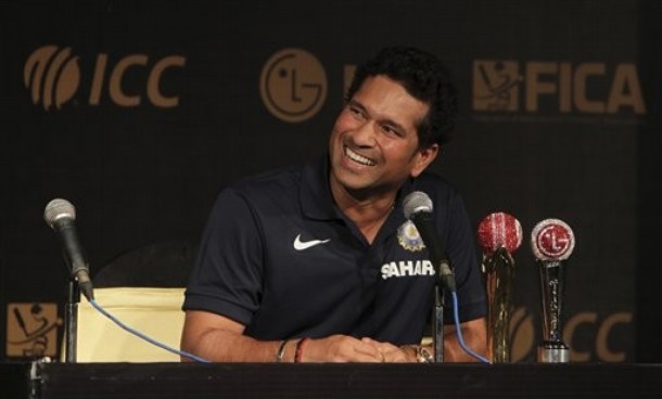 Sachin+Tendulkar+smiles+as+he+speaks+after+he+won+the+Cricketer+of+the+Year+and+People%27s+Choice+awards.jpg