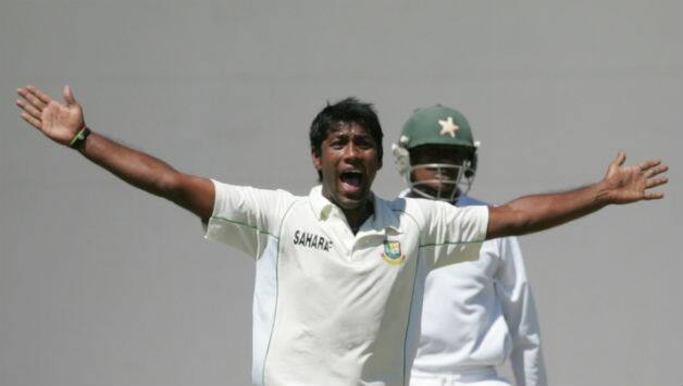 Bangladesh-bowler-Sk.-Robiul-Islam-appeals-for-the-wicket-of-Timycen-Maruma-during-the-opening-day-of-the-first-Test-match-between-Zimbabwe-and-Bangladesh.jpg